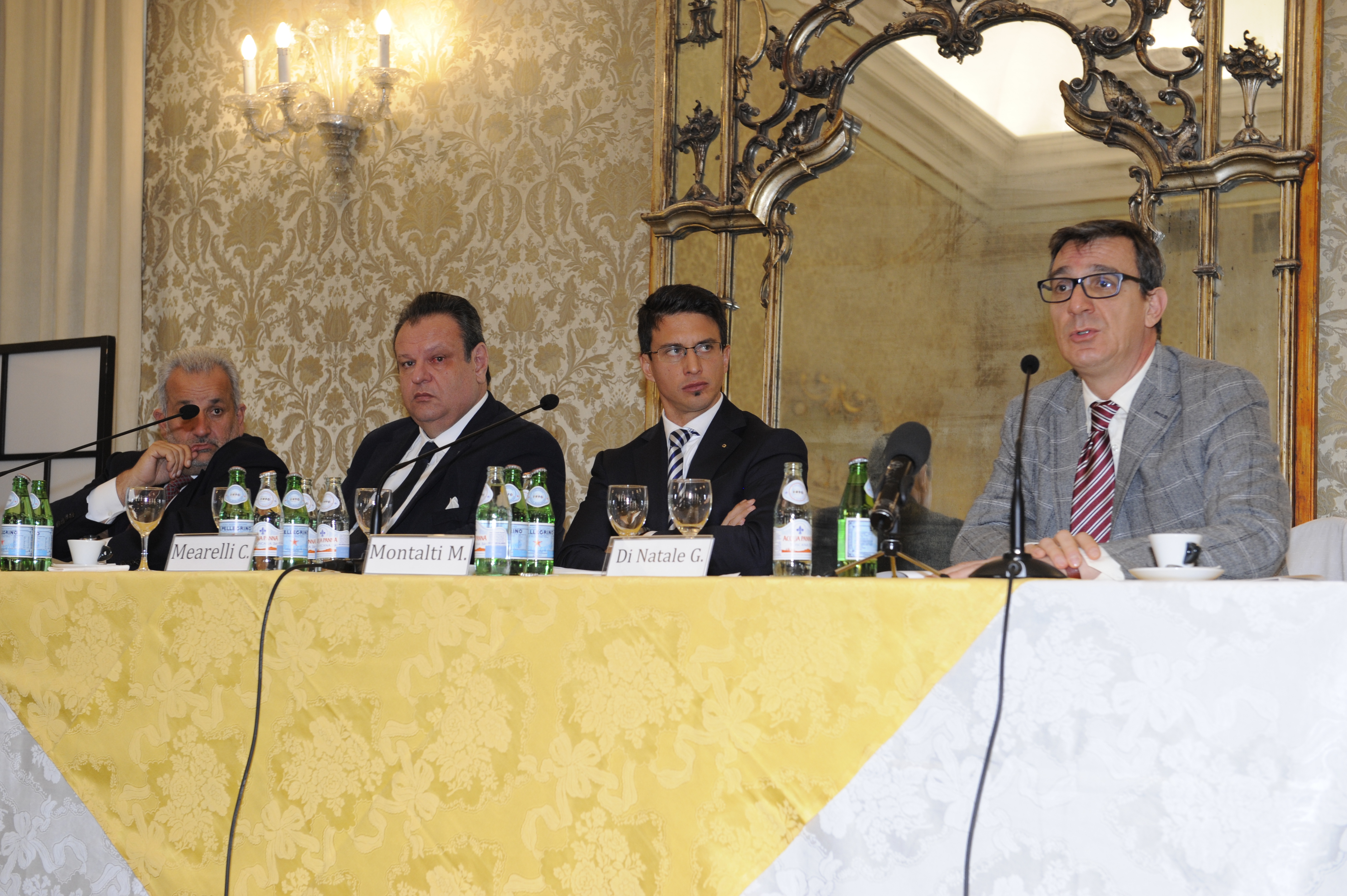 Tavolo Relatori (seconda parte del convegno)